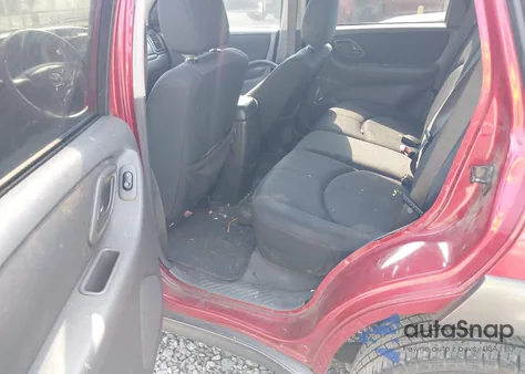 2005 Mazda Tribute S из США, поврежденный, VIN 4F2CZ04175KM05743